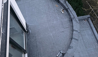 Terasă circulabilă finalizată cu membrană EPDM Firestone – Buftea